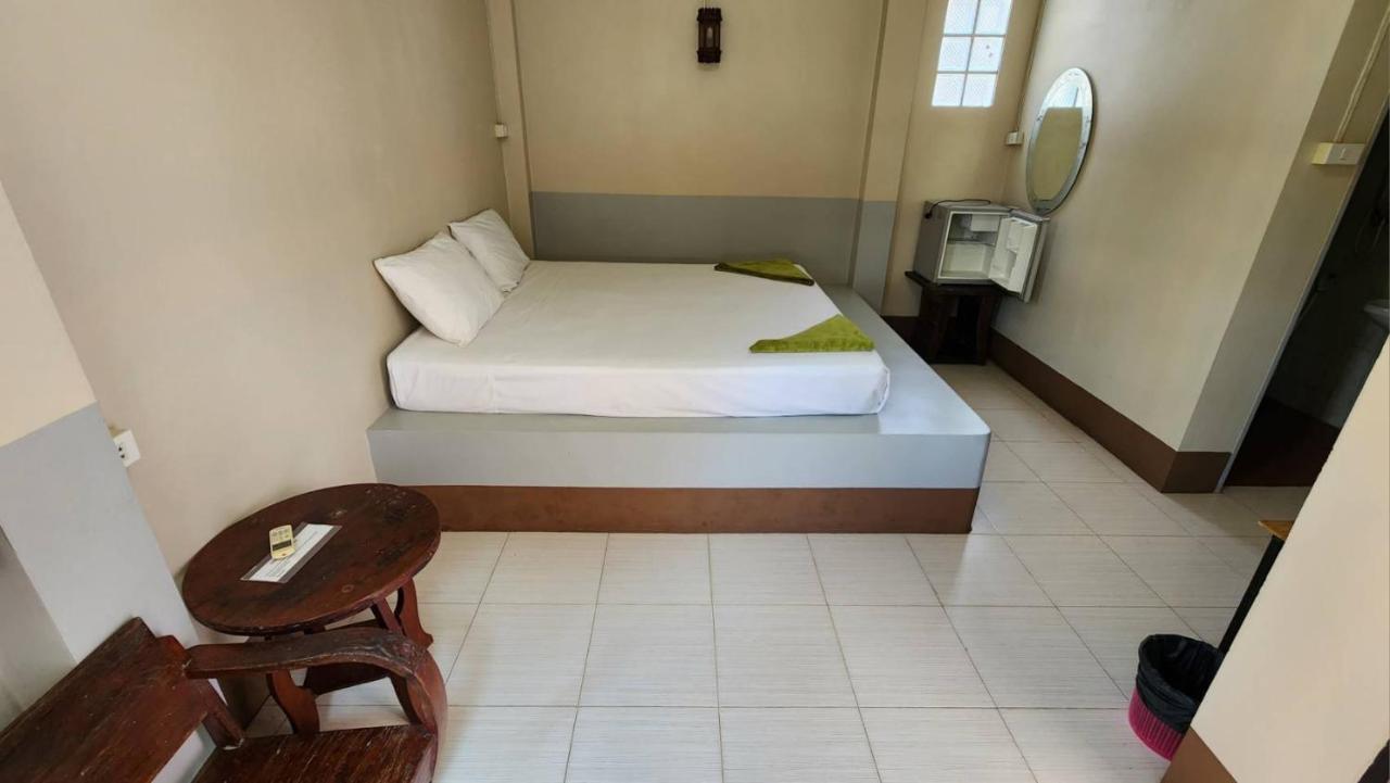 Sarin Guesthouse สาริน Koh Tao Exterior photo