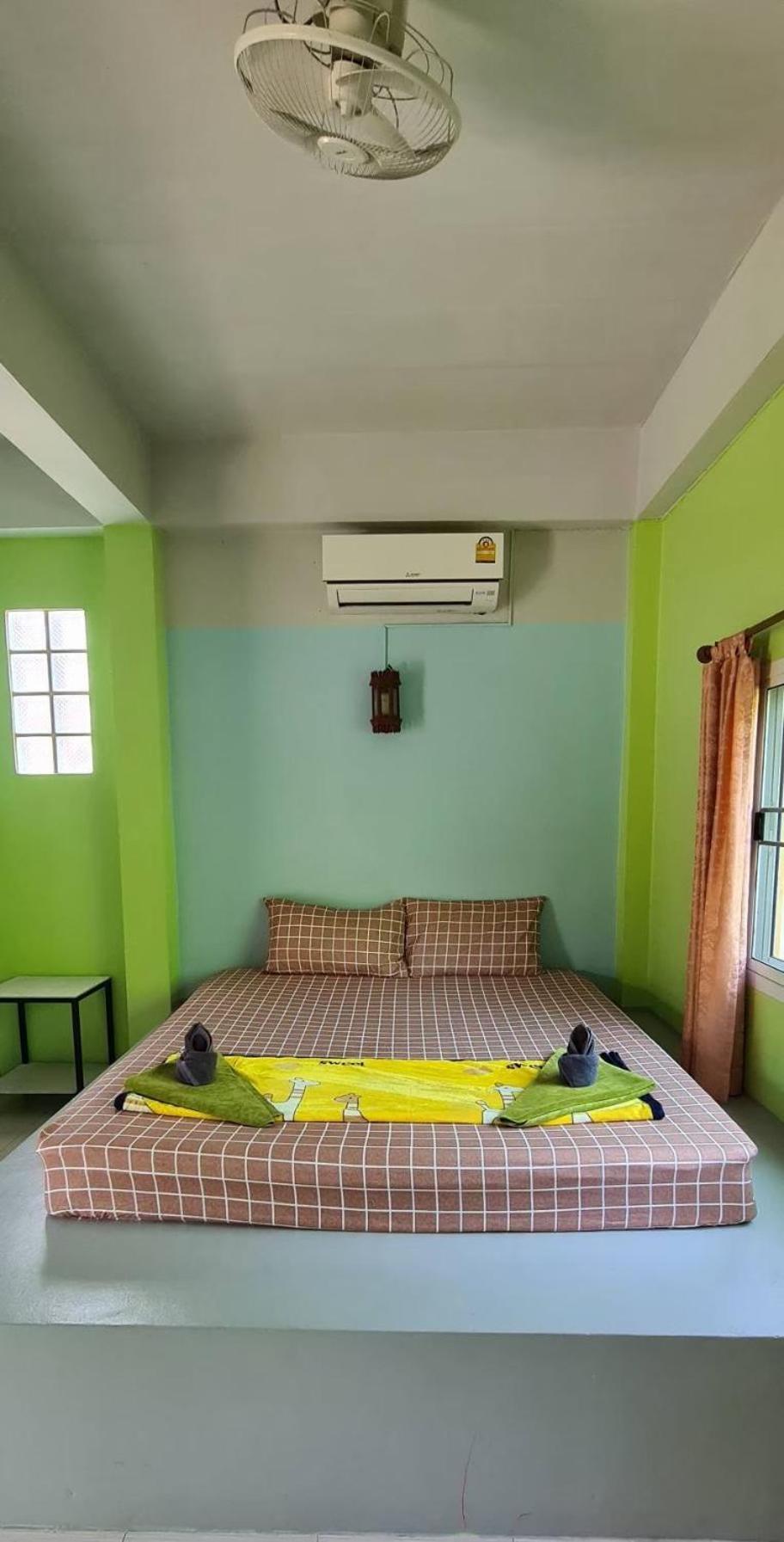 Sarin Guesthouse สาริน Koh Tao Exterior photo